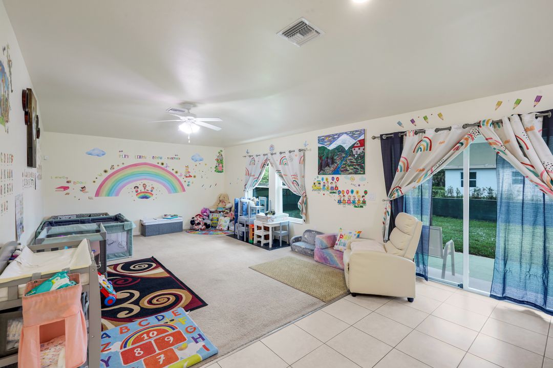 749 Chemstrand St E, Lehigh Acres, FL 33974
