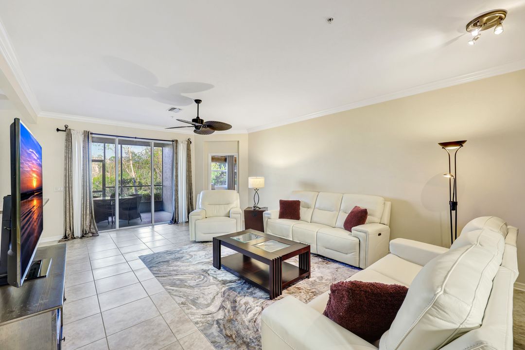 18921 Bay Woods Lake Dr #102, Fort Myers, FL 33908