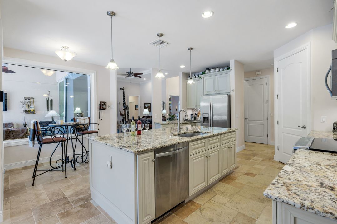 15362 Old Pine Ct, Fort Myers, FL 33912