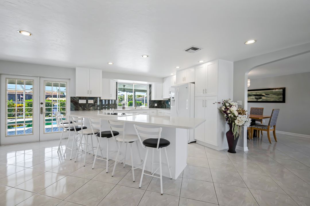 4940 SW 3rd Ave, Cape Coral, FL 33914