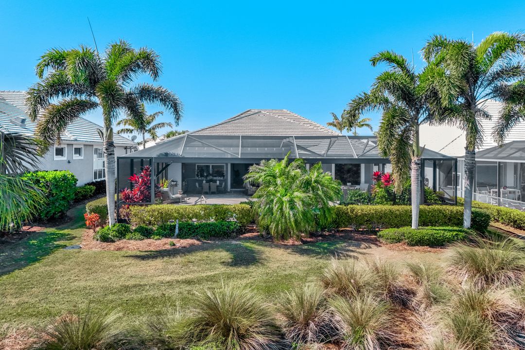 6320 Lyford Isle Dr, Naples, FL 34112