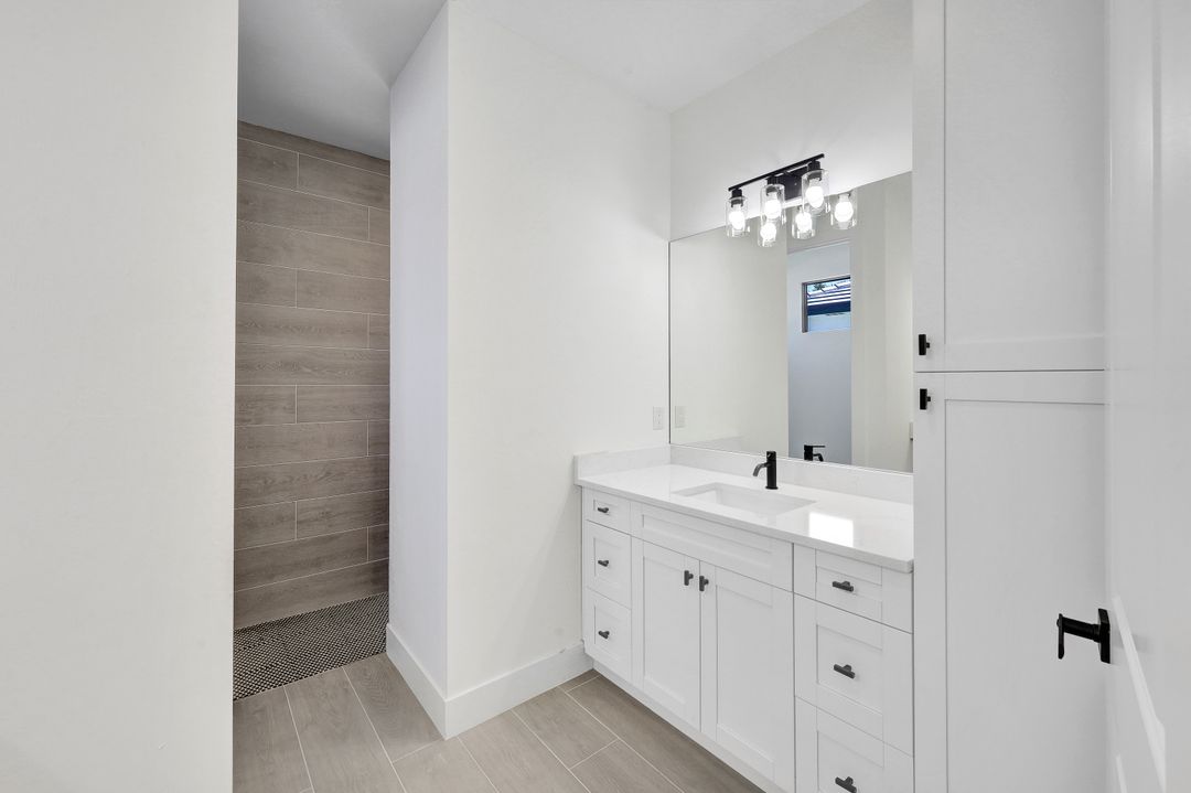 211 Clyburn St, Marco Island, FL 34145