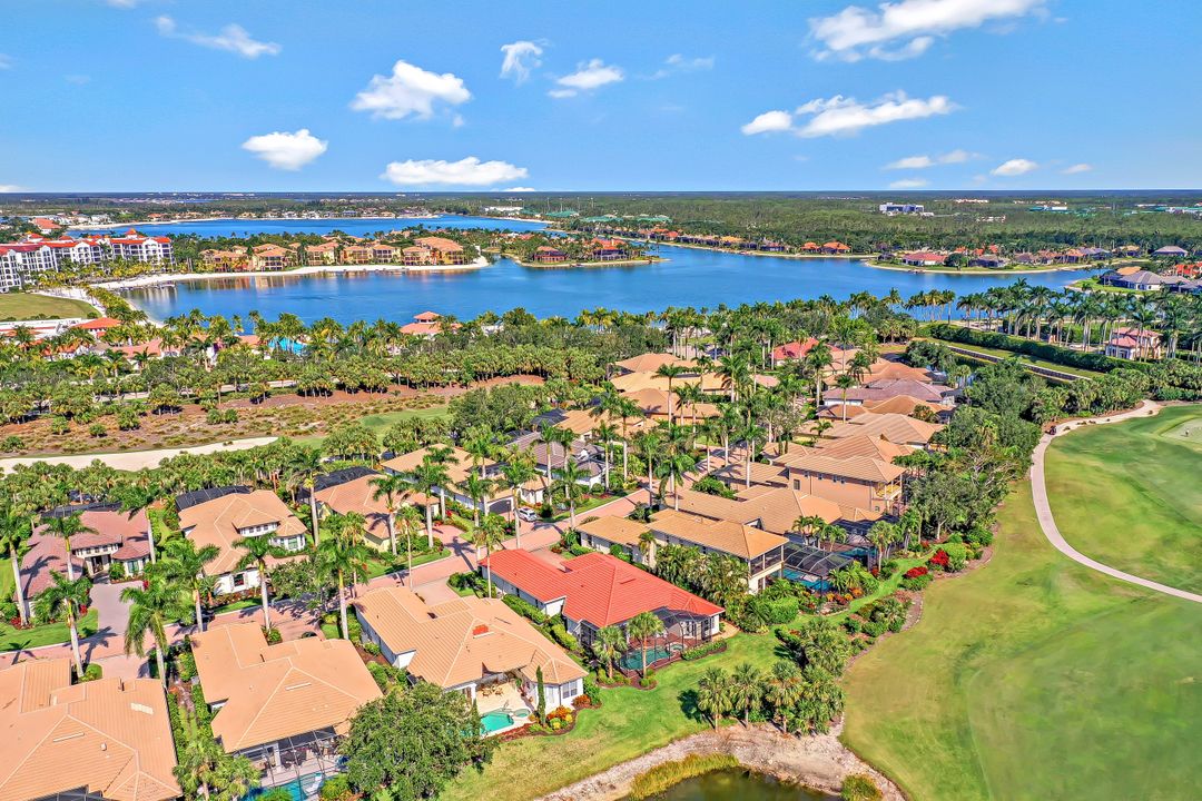 18070 Montelago Ct, Miromar Lakes, FL 33913