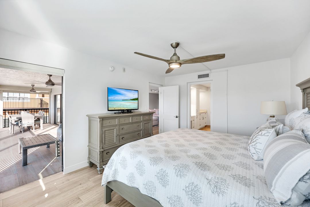 910 Panama Ct #402, Marco Island, FL 34145