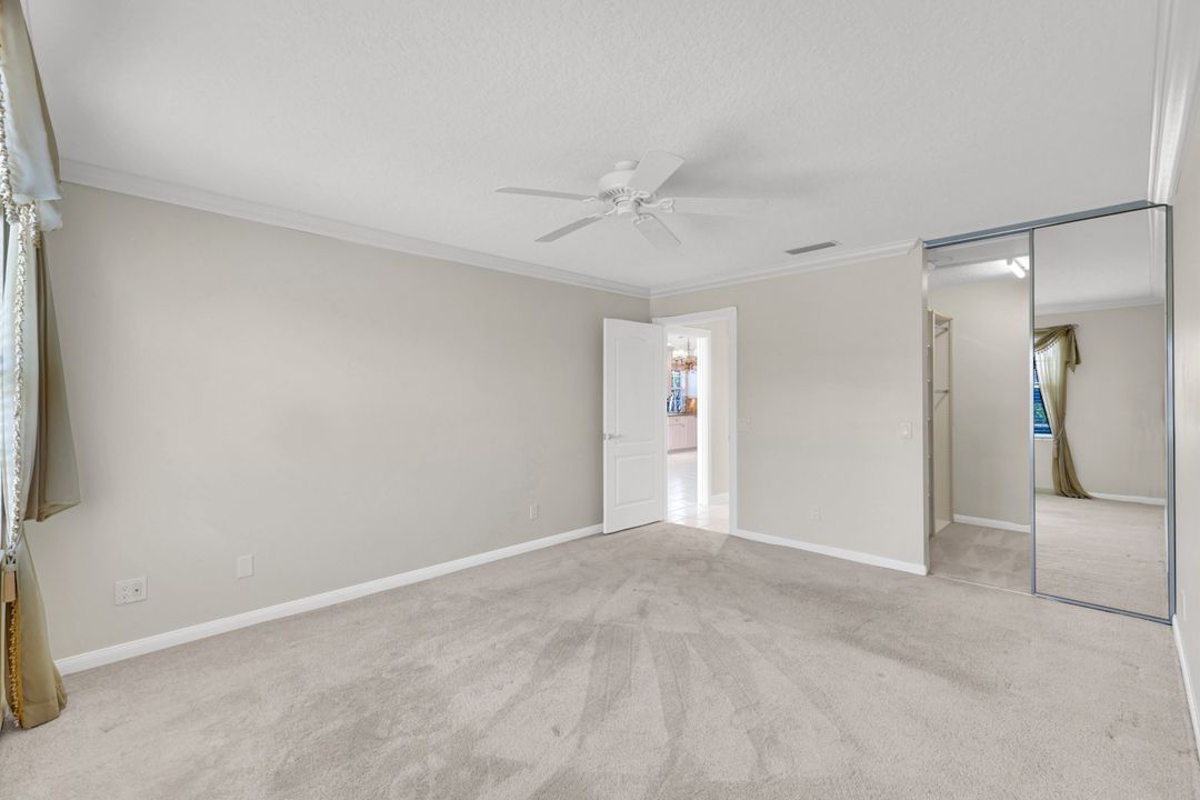 3142 Andorra Ct, Naples, FL 34109