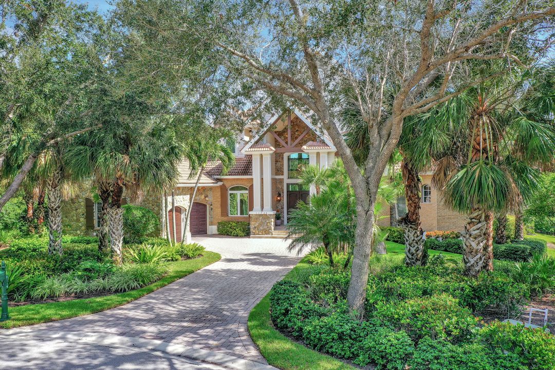 11726 Walton Pl, Naples, FL 34110