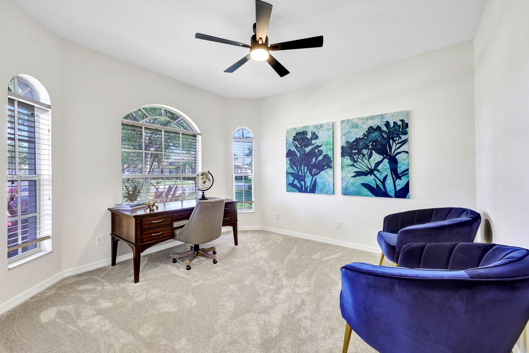 3967 Ruxton Rd, Naples, FL 34116