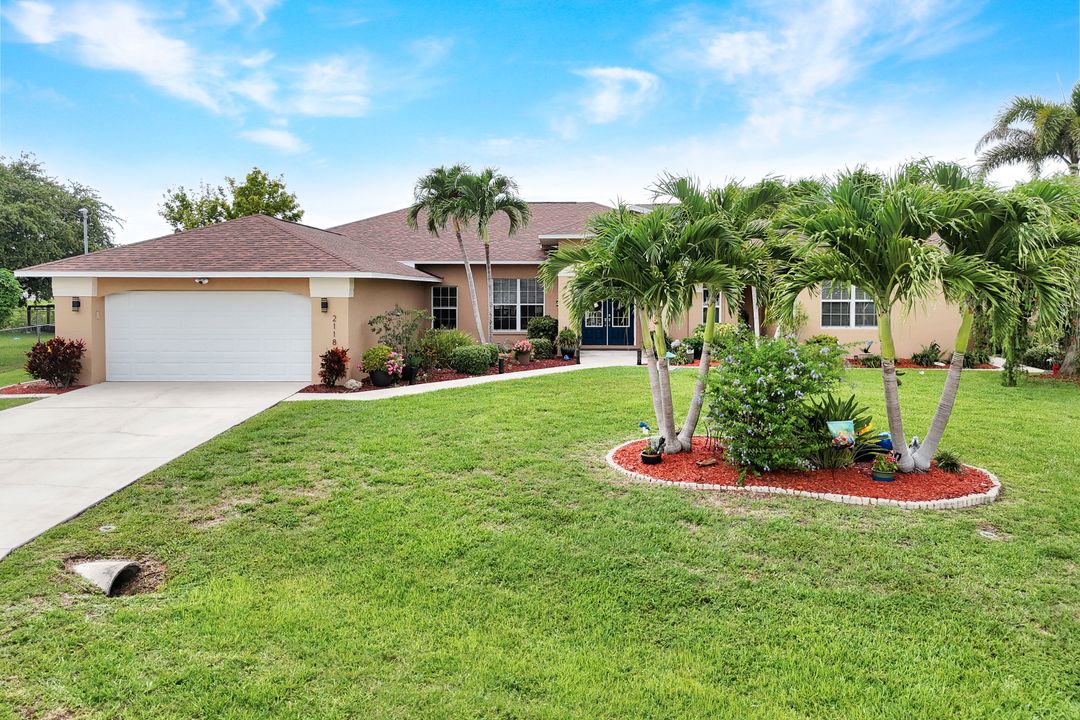 2118 SE 18th Ave, Cape Coral, FL 33990
