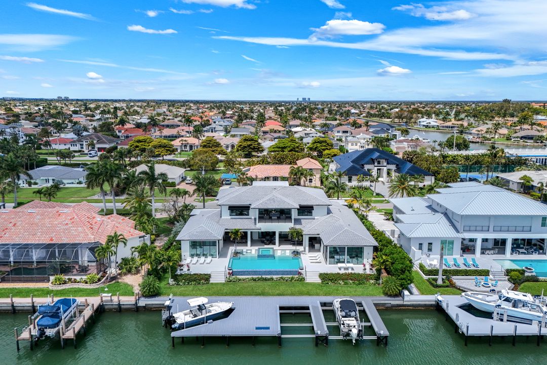 1631 Collingswood Ct, Marco Island, FL 34145