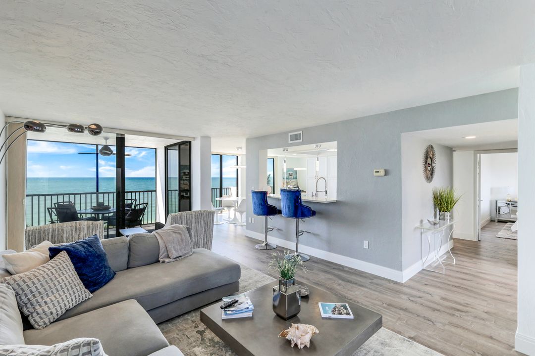 10475 Gulf Shore Dr APT 144, Naples, FL 34108