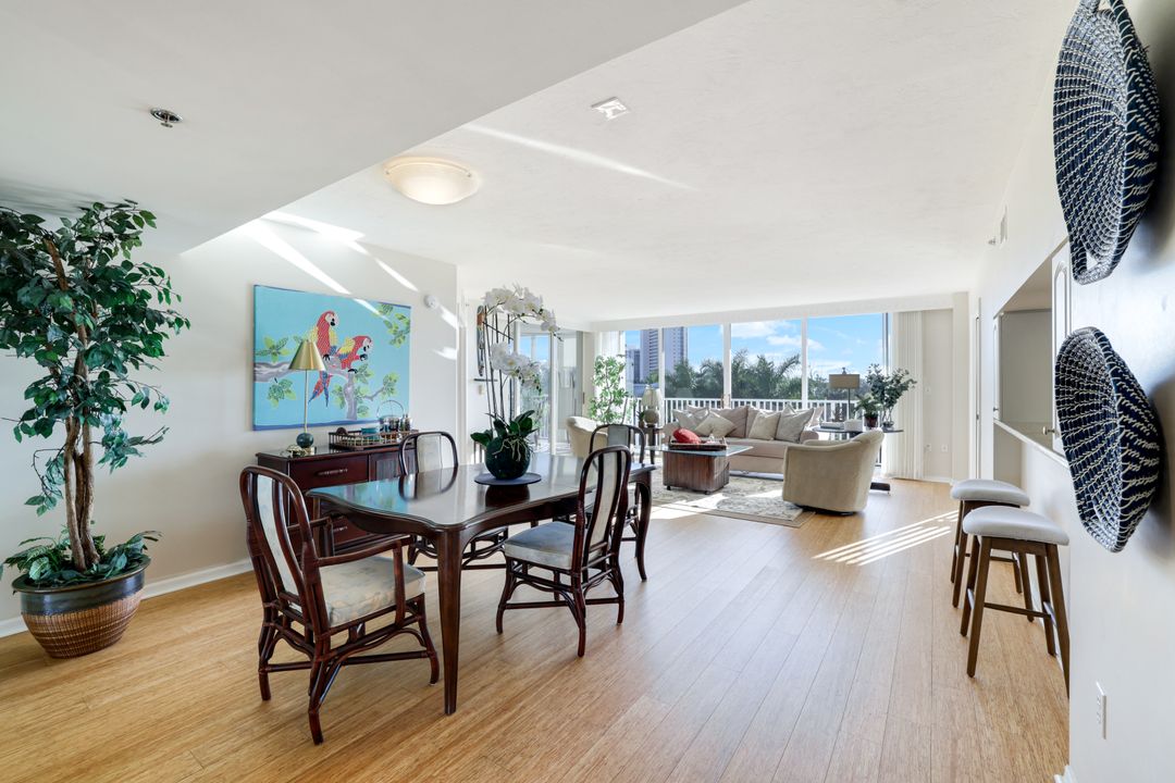 6361 Pelican Bay Blvd #201, Naples, FL 34108