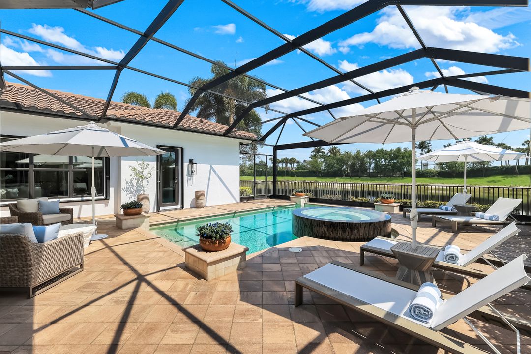 4056 Nova Ln, Naples, FL 34119