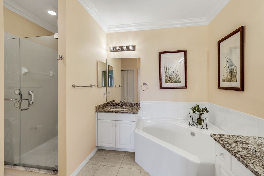 3365 Grand Cypress Dr #201, Naples, FL 34119