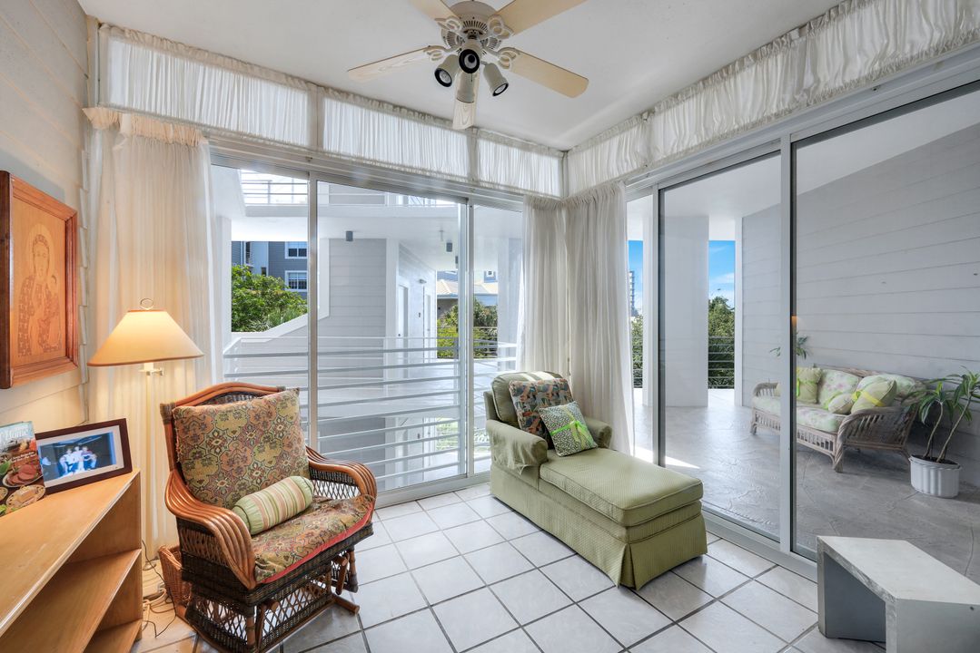 828 Hideaway Cir E #423, Marco Island, FL 34145