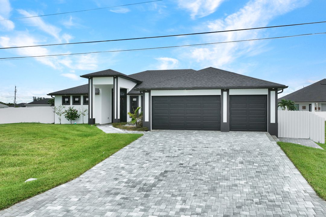 1639 NW 33rd Ave, Cape Coral, FL 33993