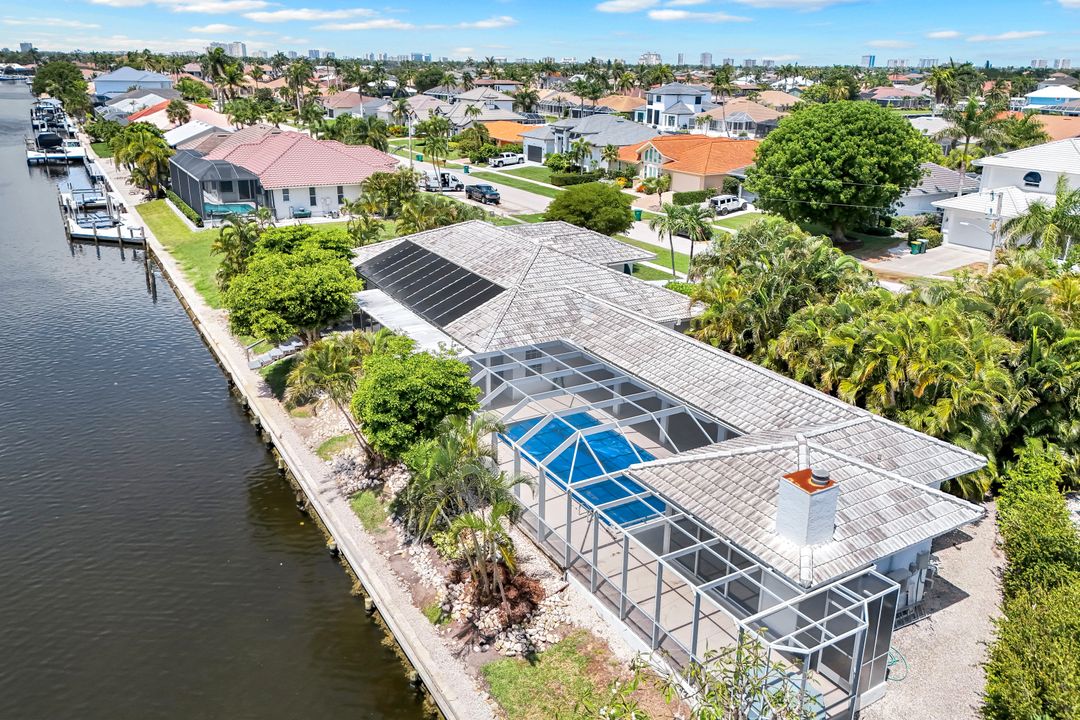 1895 Woodbine Ct, Marco Island, FL 34145