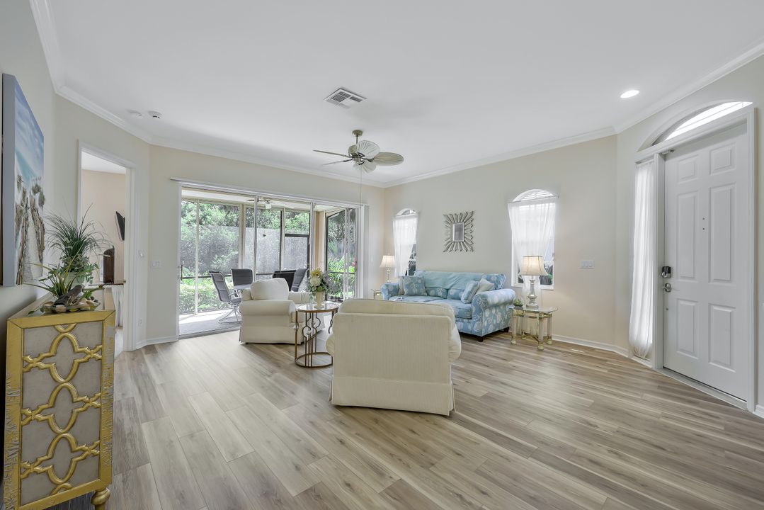 12695 Fox Ridge Dr, Bonita Springs, FL 34135