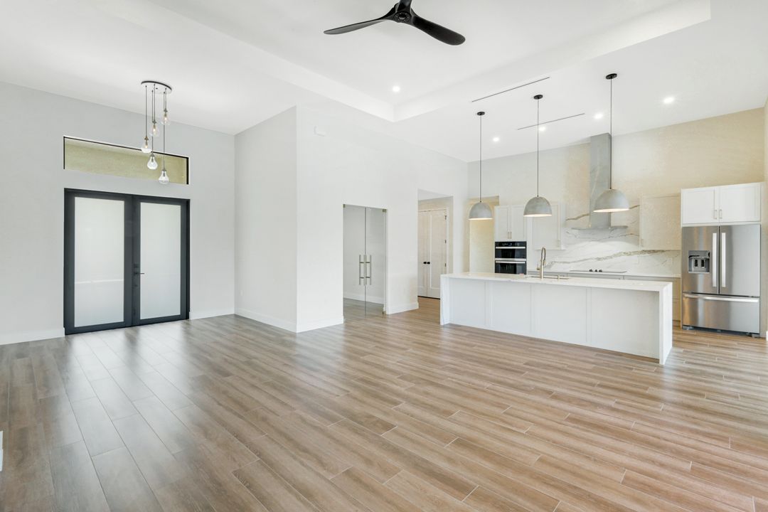 10522 Riverside Rd, Port Charlotte, FL 33981