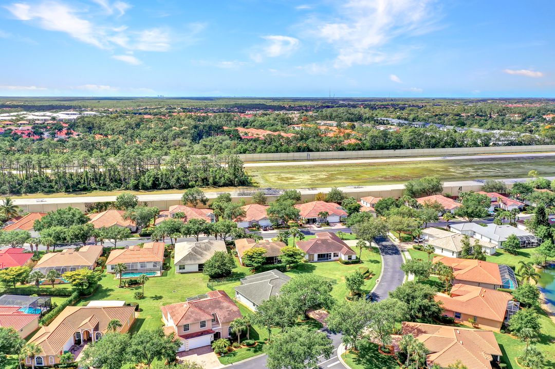 3967 Ruxton Rd, Naples, FL 34116