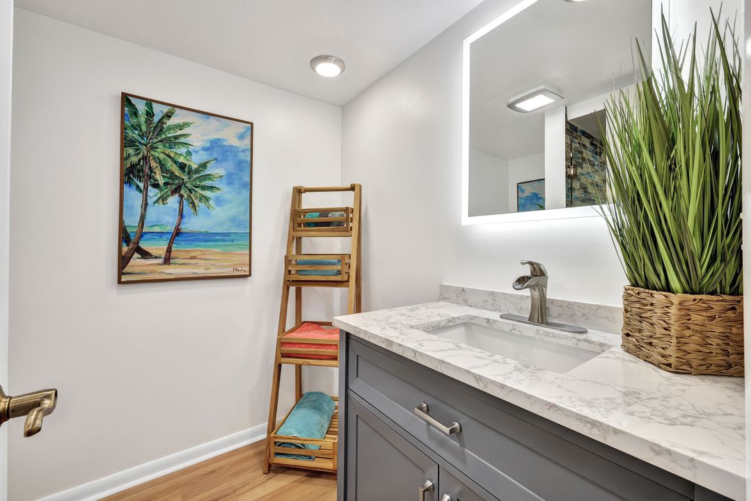 912 SE 46th St #202, Cape Coral, FL 33904