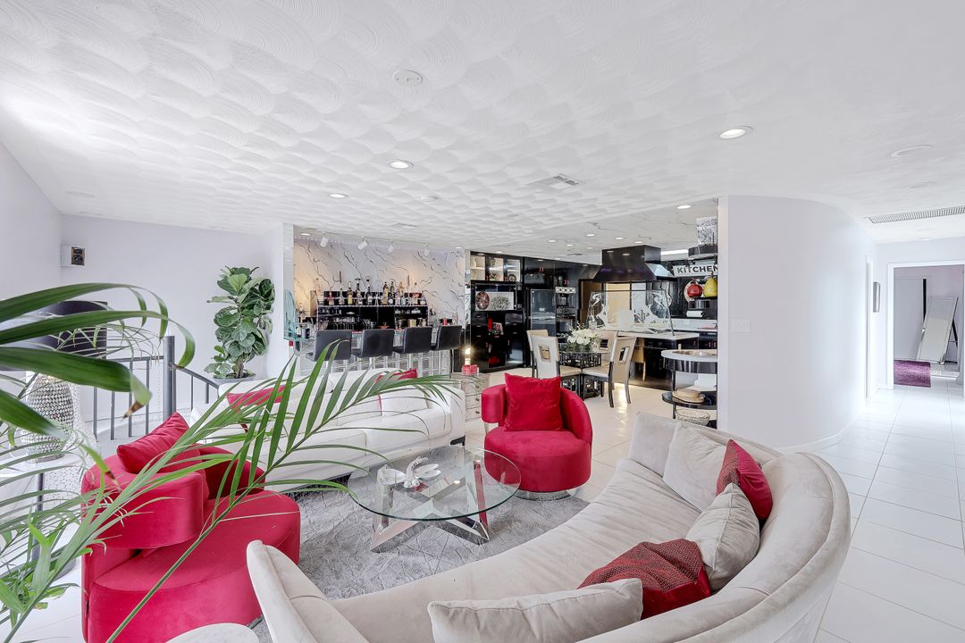 9 Front St #9 Bella Florals Commercial, Marco Island, FL 34145