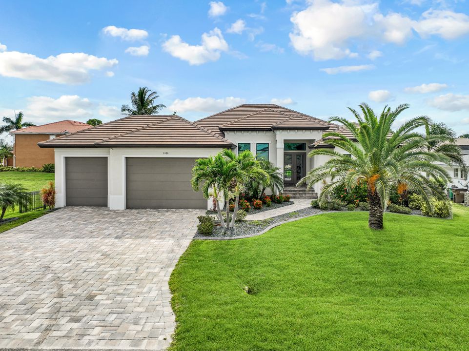 5828 SW 1st Ave, Cape Coral, FL 33914