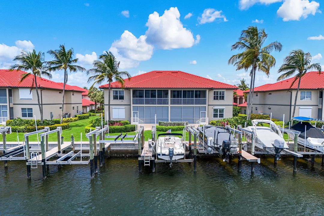 210 Waterside Cir #201, Marco Island, FL 34145