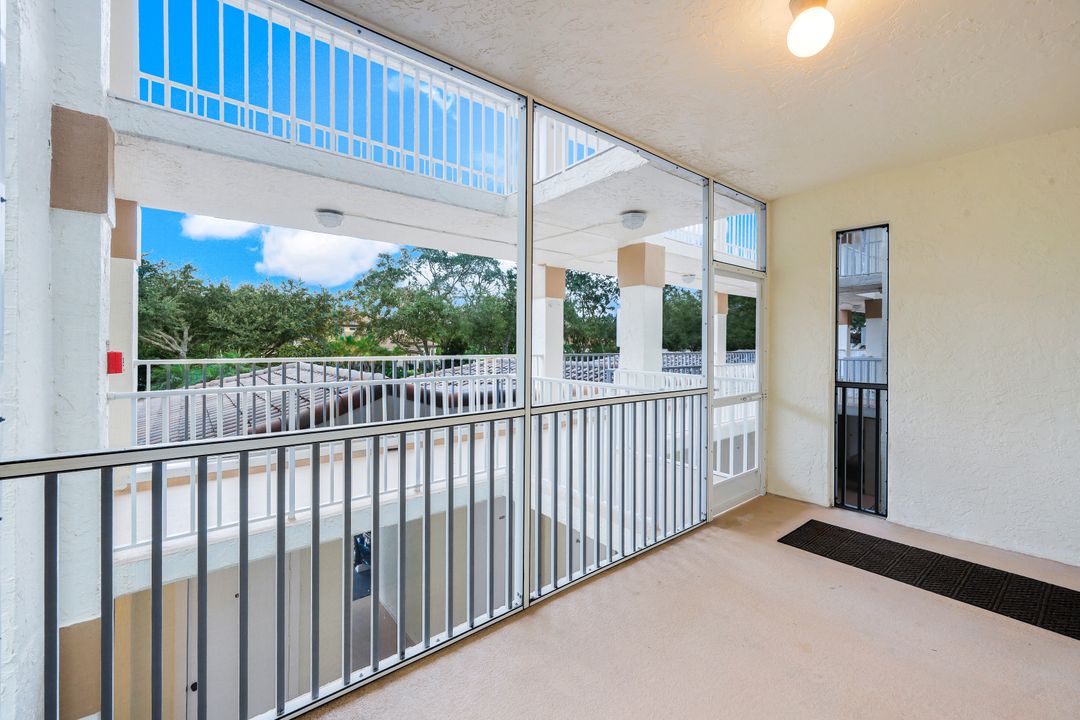 6030 Chardonnay Ln #204, Naples, FL 34119