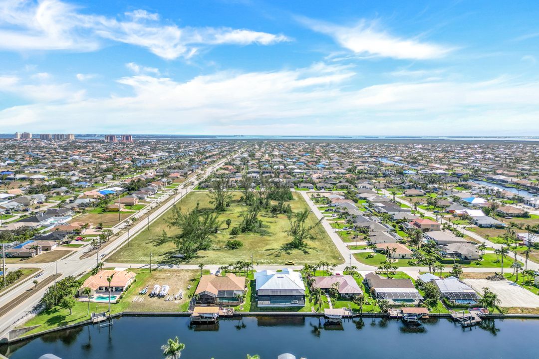 2113 SW 45th Terrace, Cape Coral, FL 33914