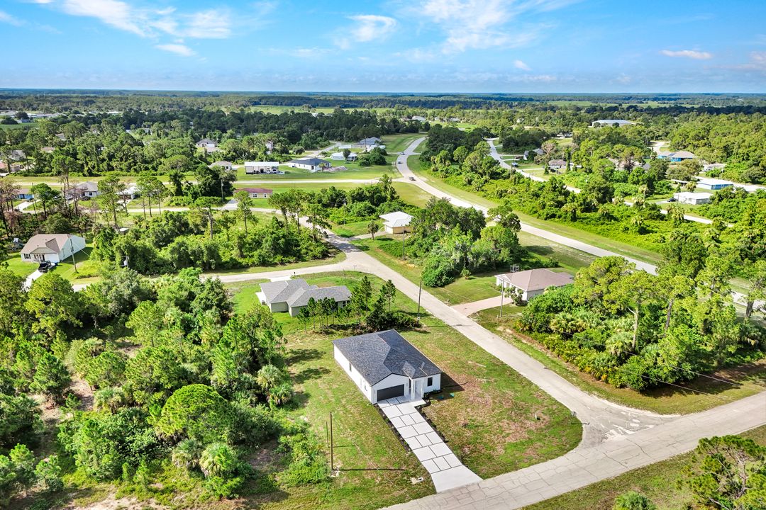 5085 NE Tradewinds Cir, LaBelle, FL 33935