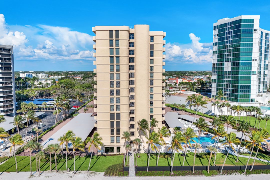 4001 Gulf Shore Blvd N #902, Naples, FL 34103