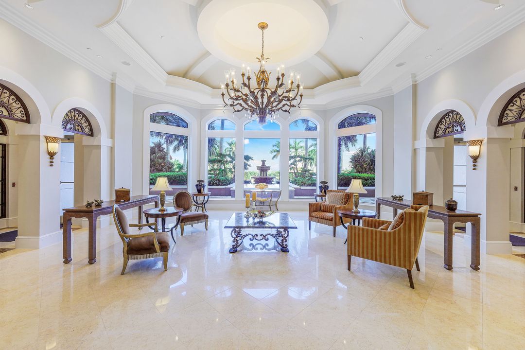 1060 Borghese Ln #2002, Naples, FL 34114