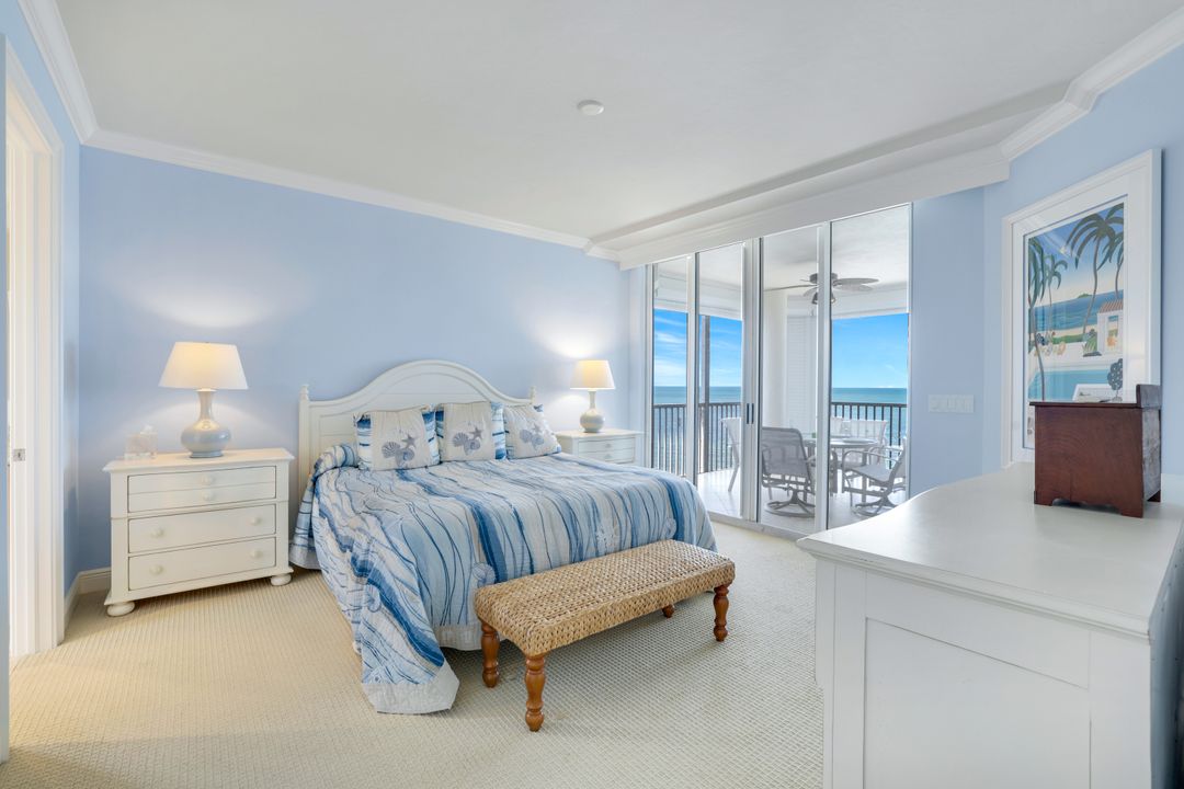 9577 Gulf Shore Dr #801, Naples, FL 34108
