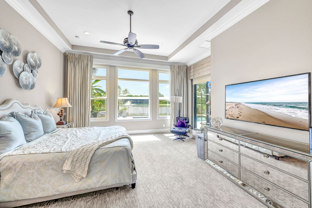 16811 Cabreo Dr, Naples, FL 34110