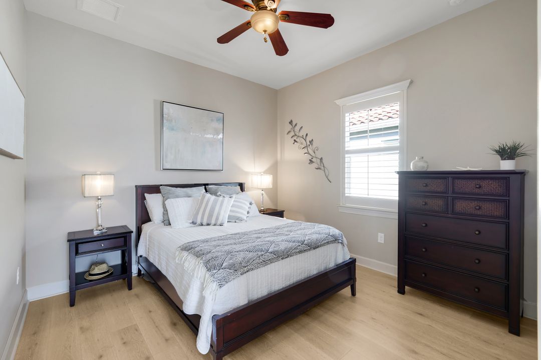 9356 Slate Ct, Naples, FL 34120