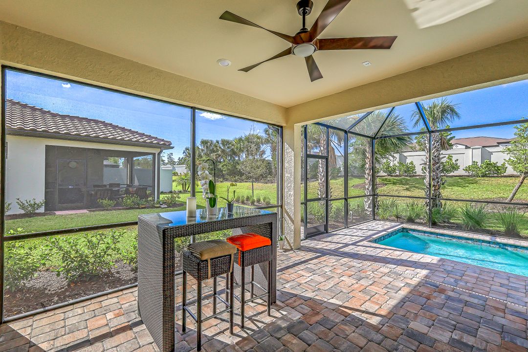 12350 Canal Grande Dr, Fort Myers, FL 33913