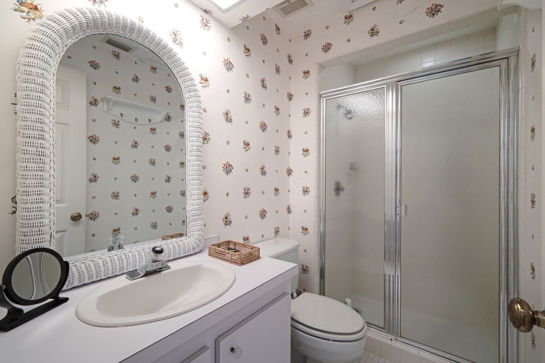 861 Swallow Point, Naples, FL 34105