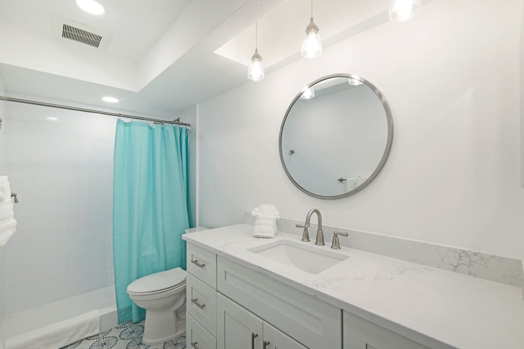 522 94th Ave N, Naples, FL 34108