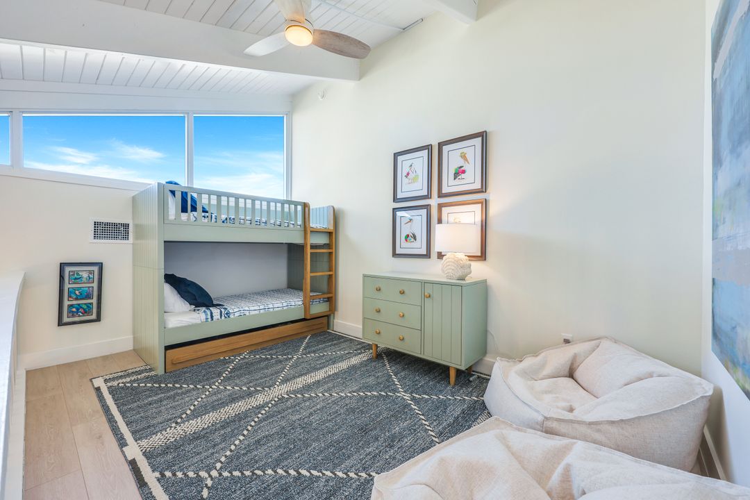 2321 W Gulf Dr #1E, Sanibel, FL 33957