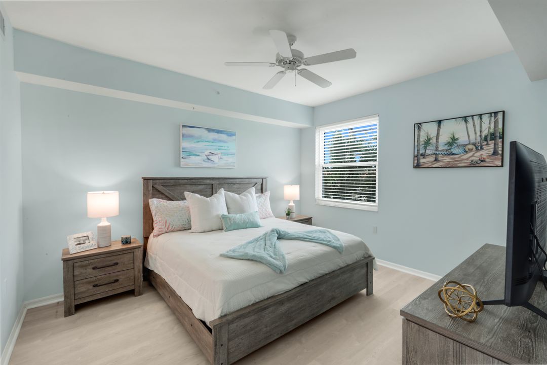 3960 Loblolly Bay Dr #304, Naples, FL 34114