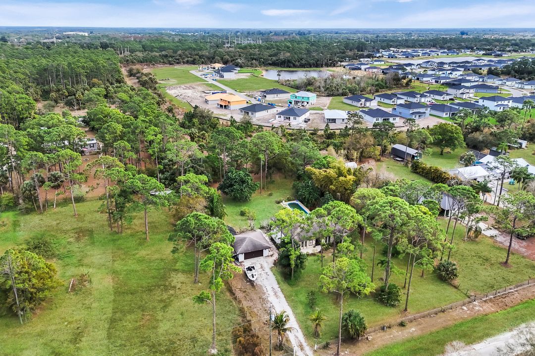 17740 Sabal Palm Dr, North Fort Myers, FL 33917