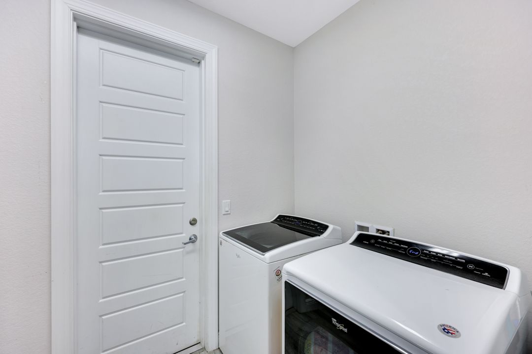 2823 SW 46th Terrace, Cape Coral, FL 33914