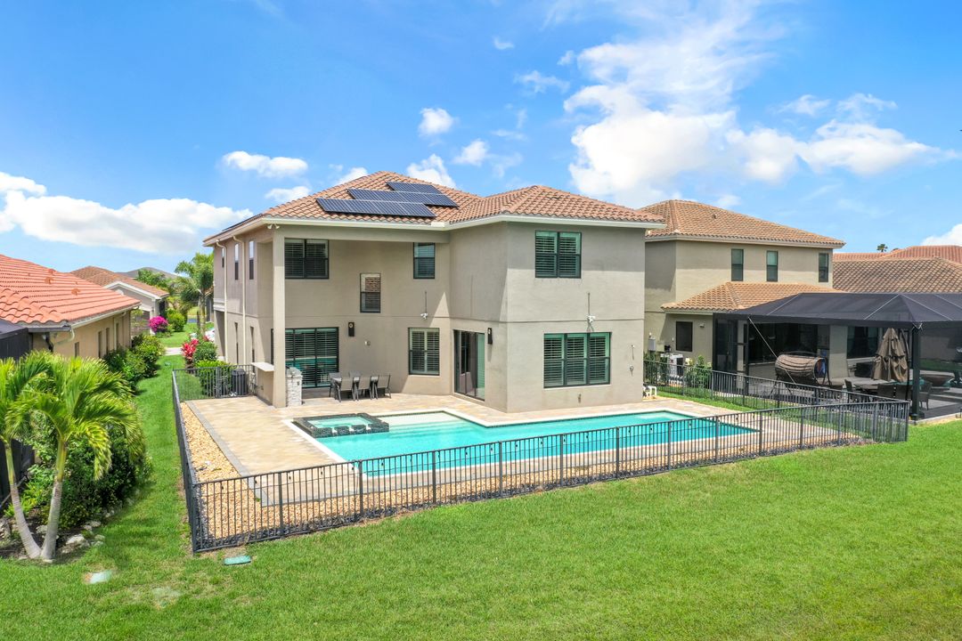 10059 Chesapeake Bay Dr, Fort Myers, FL 33913