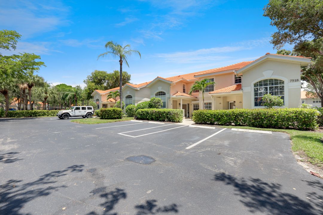 7518 Silver Trumpet Ln #201, Naples, FL 34109