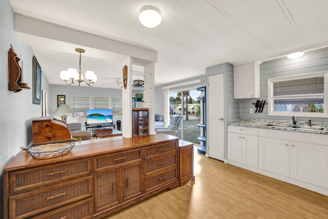 27543 Hoenie Dr, Bonita Springs, FL 34135