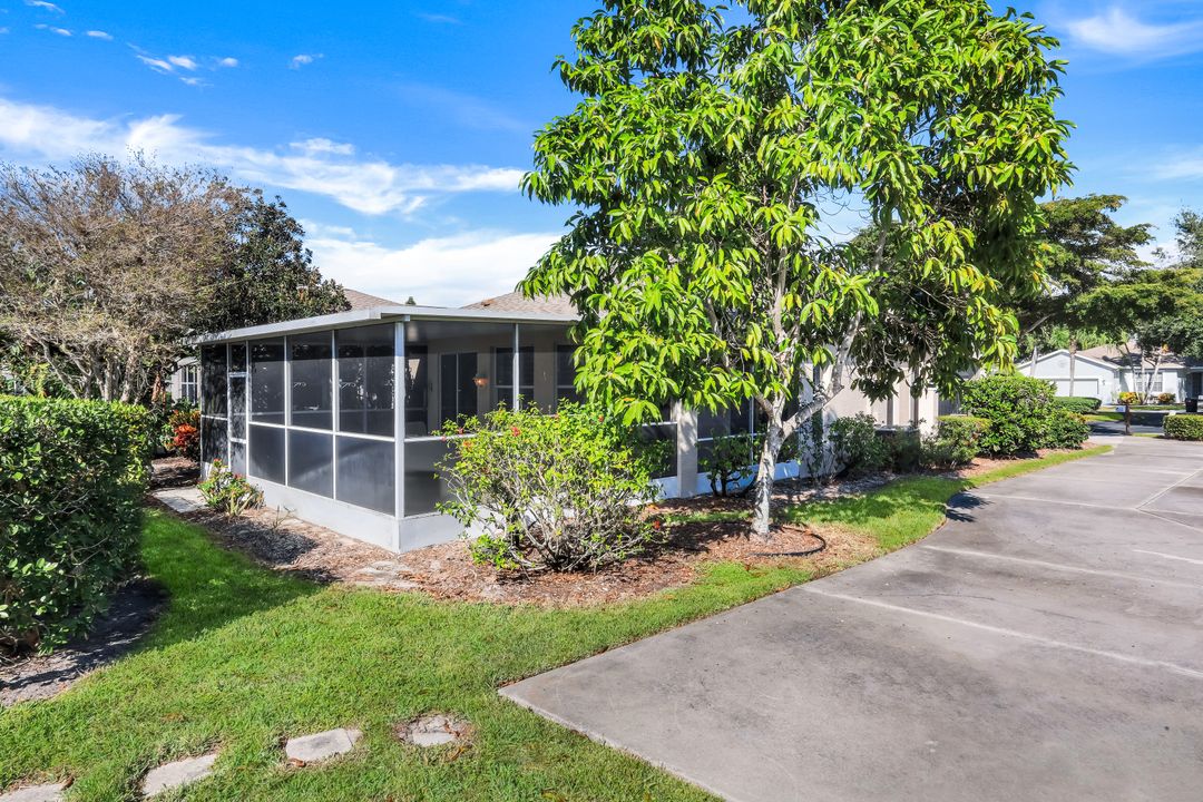 9344 Lake Abby Ln, Bonita Springs, FL 34135