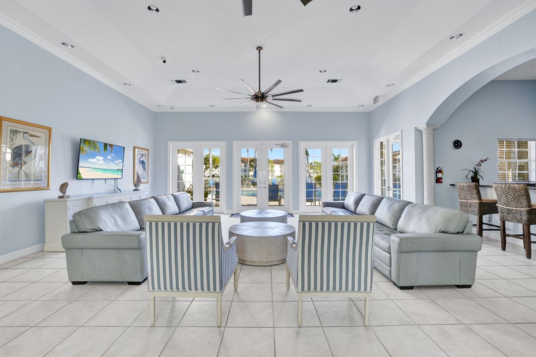 4625 St Croix Ln #1118, Naples, FL 34109