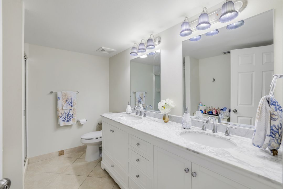 7774 Jewel Ln #103, Naples, FL 34109