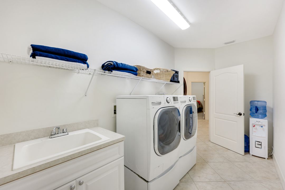 3960 Deep Passage Way, Naples, FL 34109
