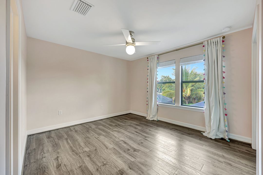 7265 Wilton Dr N, Naples, FL 34109